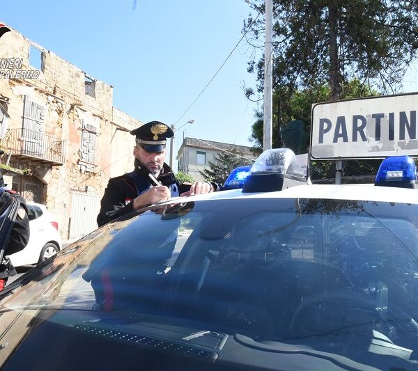 Partinico, 39enne ignora l’alt dei Carabinieri, investe&hellip;