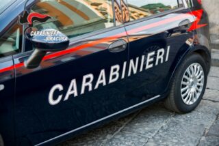 Siracusa, arrestata una 66enne colpevole di rapina: deve scontare 3 anni e 9 mesi di reclusione