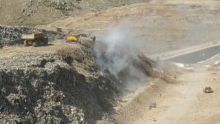 Domato l’incendio a Bellolampo, si continua a monitorare l’area per evitare nuovi focolai