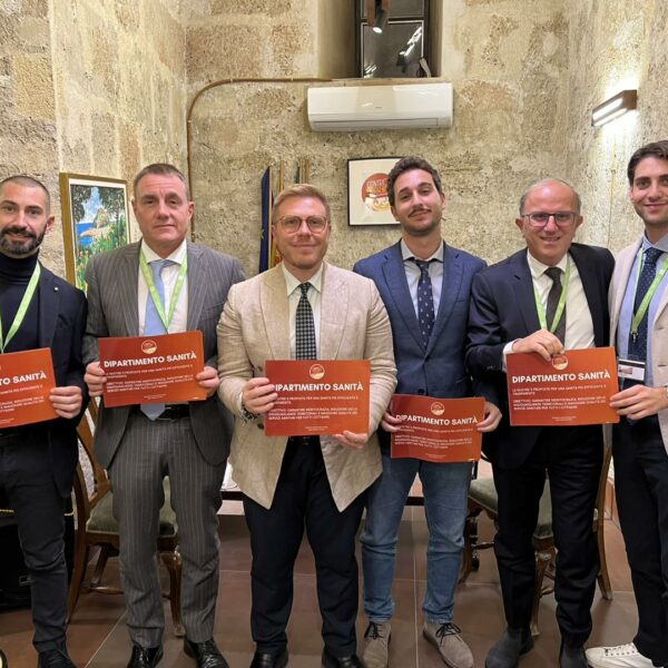 Sanità siciliana, La Vardera (Controcorrente): “Non basta&hellip;