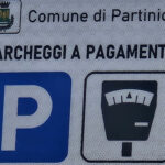 🅿️ A Partinico Scatta l’Ora del Parcheggio a Pagamento: Operative da Oggi le Nuove Strisce Blu