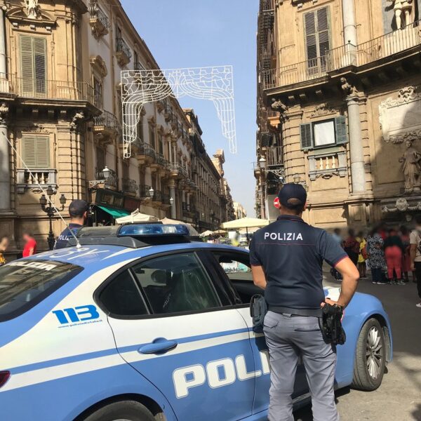 Palermo, 31enne denunciato per resistenza a Pubblico&hellip;