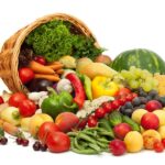 Cibo sano sempre più caro: per una famiglia tipo servono 4.900 euro l’anno