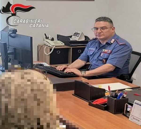 Piedimonte Etneo, minaccia di suicidarsi con una&hellip;