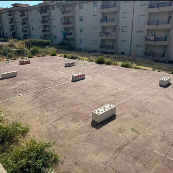 Partinico, campetti del Villaggio Luna: polemiche tra&hellip;