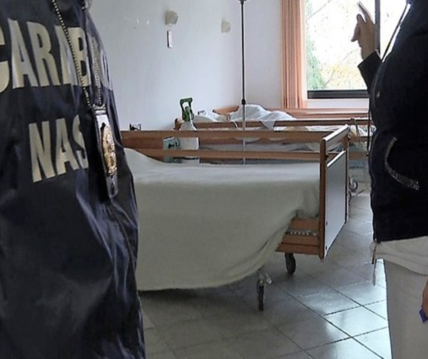 Fiumefreddo di Sicilia, comunità alloggio con troppi&hellip;