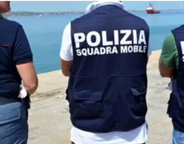 Siracusa, 29enne egiziano fermato: avrebbe condotto l’imbarcazione&hellip;
