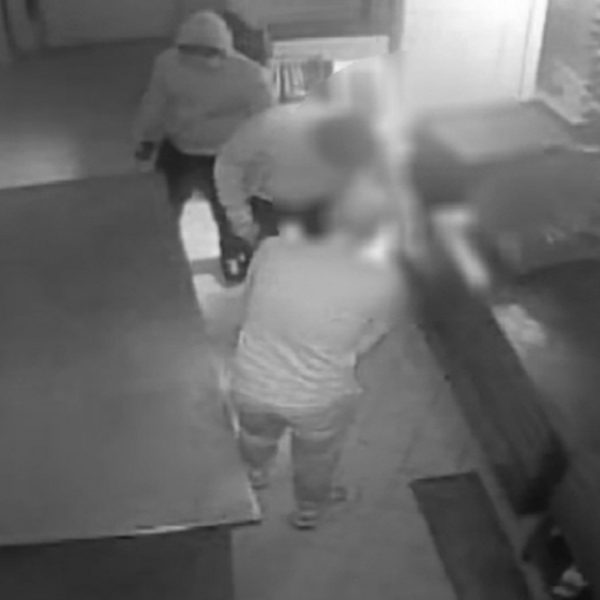 Caltagirone, assalto armato a un panificio e&hellip;