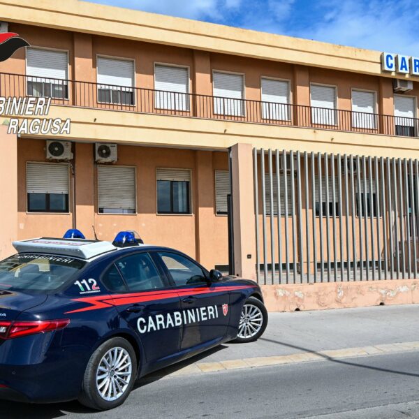 Vittoria, sorpresi a rubare tubi di rame&hellip;