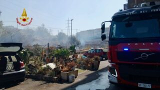 Catania, dieci ore di interventi: 42 operazioni concluse, incendi a Librino e due recuperi di persone decedute
