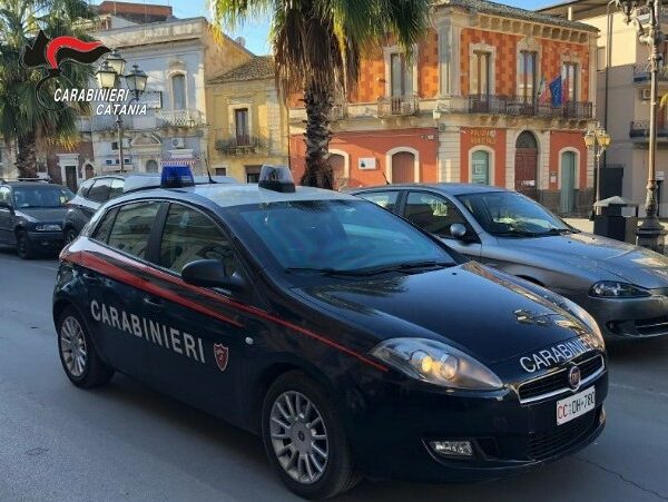 Palagonia, rapina con coltello e “Gratta e&hellip;