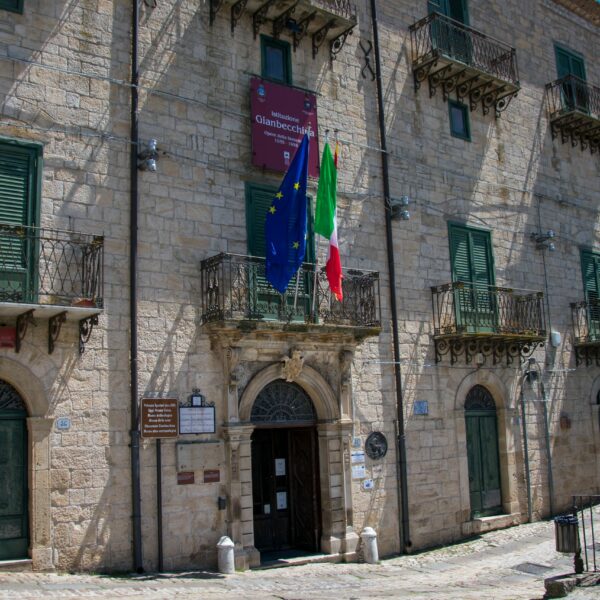 Gangi, il borgo dove la storia diventa&hellip;
