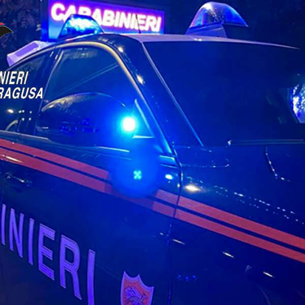 Vittoria, rompe la vetrata e ruba il&hellip;