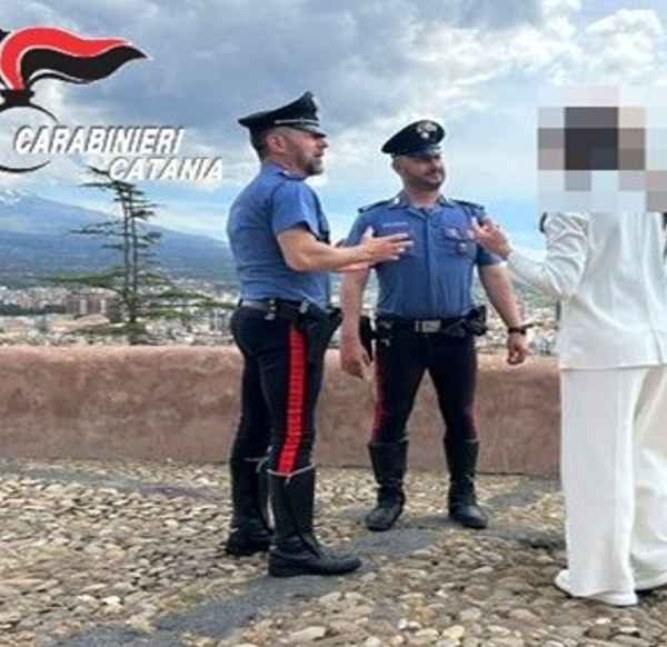 Paternò, aggredisce la moglie che vuole separarsi:&hellip;