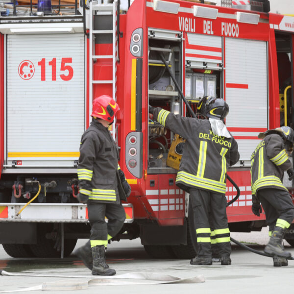 Auto in fiamme nella galleria di Segesta:&hellip;