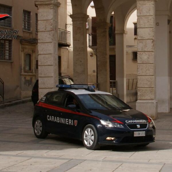Alcamo, sorpresi con cavi di rame senza&hellip;
