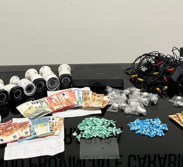 Siracusa, cinque persone denunciate per detenzione ai&hellip;
