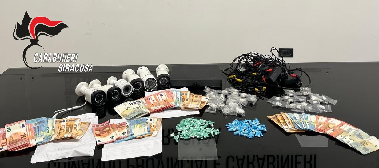 Siracusa, cinque persone denunciate per detenzione ai&hellip;