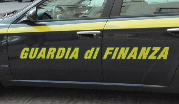 Termini Imerese, finanziere e imprenditore arrestati: rivelazione&hellip;