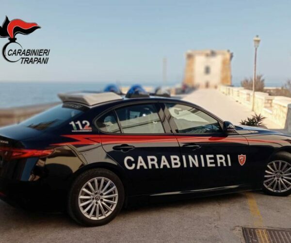 Trapani, spaccia dai domiciliari: arrestato un trapanese.&hellip;