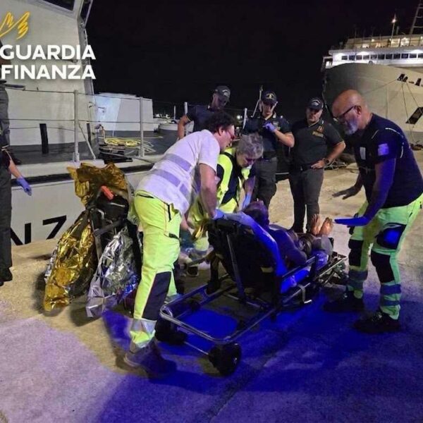 Guardia di Finanza salva un 40enne di&hellip;