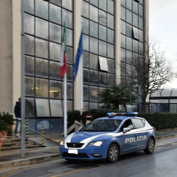Ragusa, tentato omicidio e rapina: due uomini&hellip;