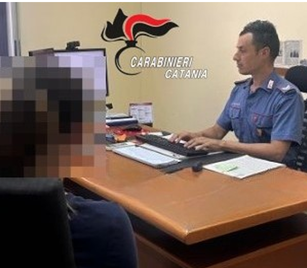 Grammichele, viola il divieto di avvicinamento all’ex&hellip;