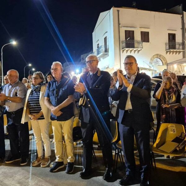 Castellammare del Golfo, Piazza Petrolo celebra San&hellip;