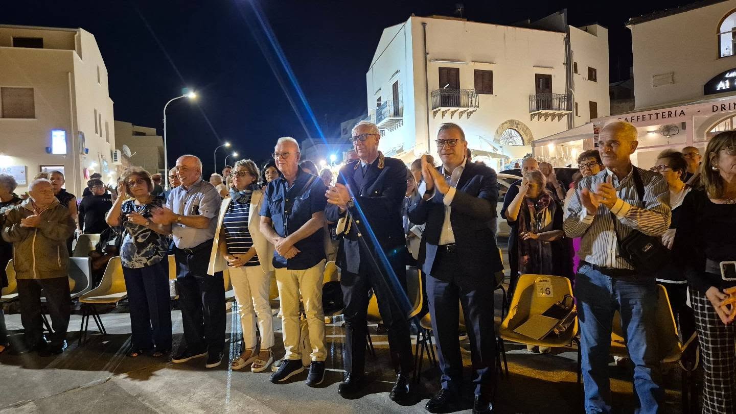 Castellammare del Golfo, Piazza Petrolo celebra San&hellip;