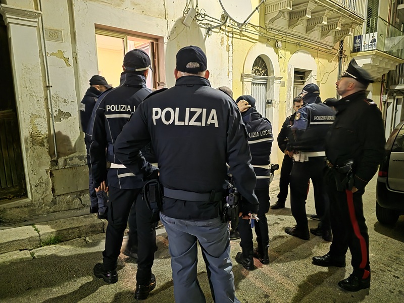 Ragusa, controlli straordinari: 1.804 persone identificate, 849&hellip;