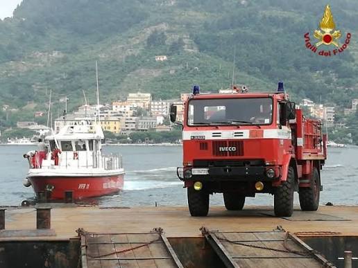 Castellammare del Golfo, auto finisce in mare&hellip;