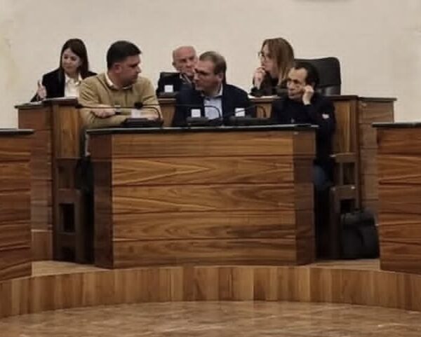 Castellammare del Golfo: danneggiamento e furto nello&hellip;