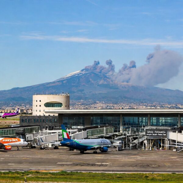 Etna, l’allerta per l’aviazione passa a rosso&hellip;
