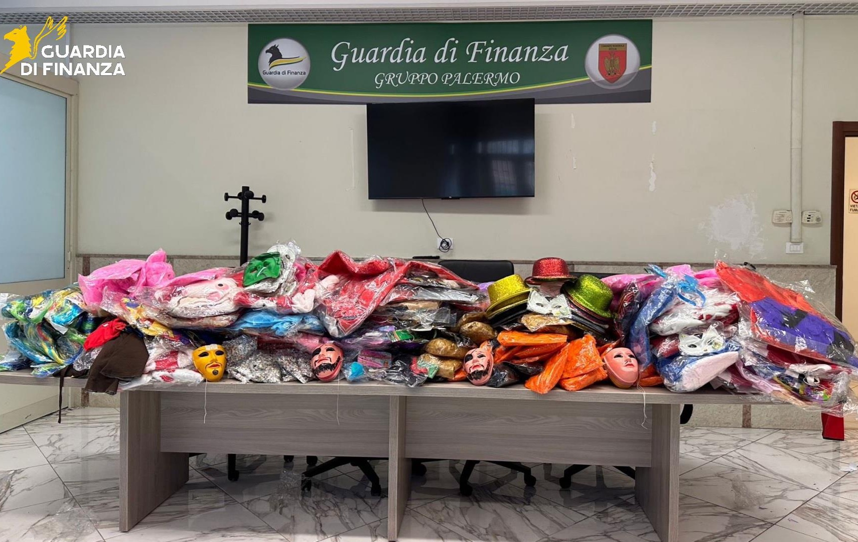 Sequestrati circa due milioni di articoli non&hellip;