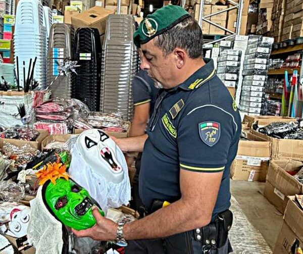 Prodotti non sicuri e grandi marchi contraffatti:&hellip;