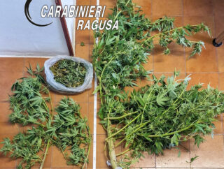 Scoperta serra indoor in contrada Donnagona: 54enne arrestato a Chiaramonte Gulfi