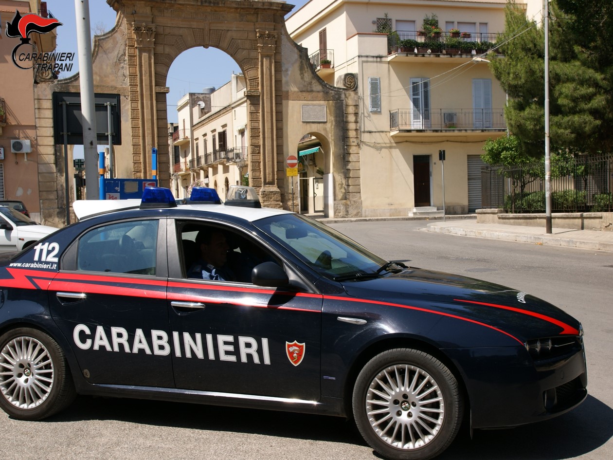 Inseguito in monopattino tra le vie del&hellip;
