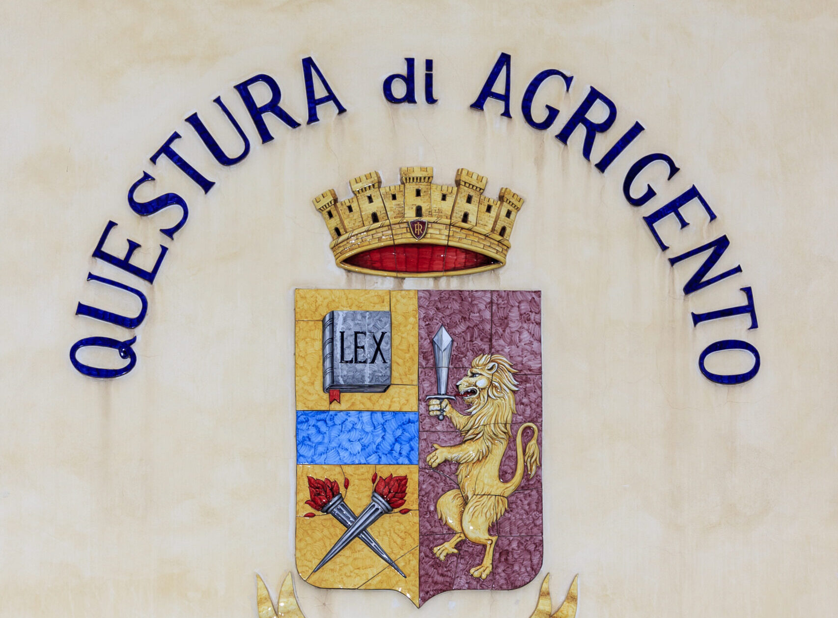 Violenze e pregiudicati nel bar a Ravanusa:&hellip;