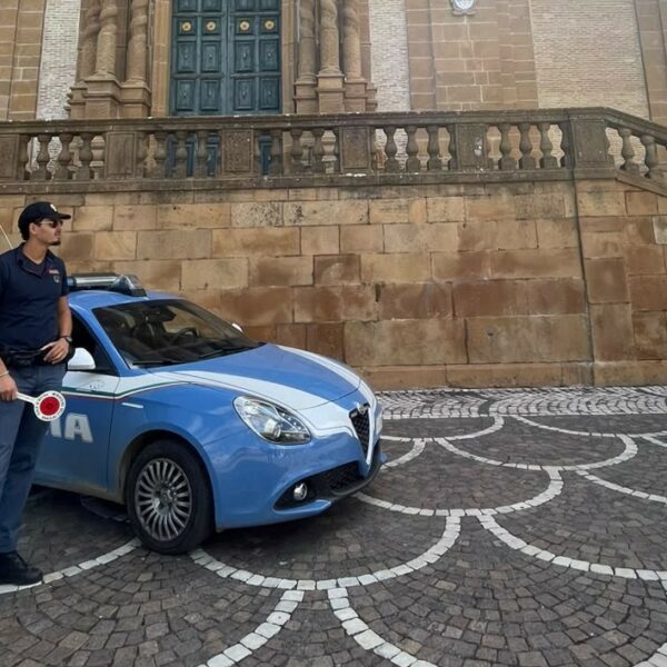 Controlli straordinari della Polizia a Piazza Armerina:&hellip;