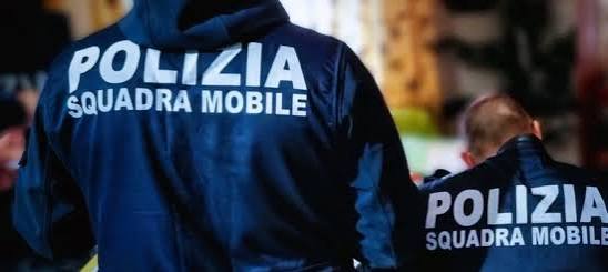 Smantellato il “market della droga” attivo 24&hellip;