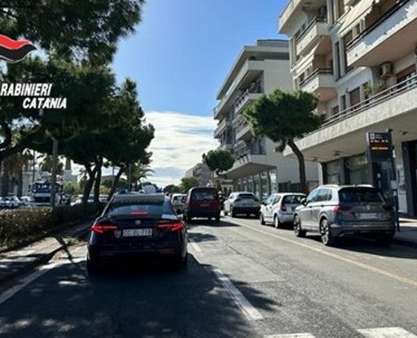 Evade dai domiciliari e viene sorpreso dai&hellip;