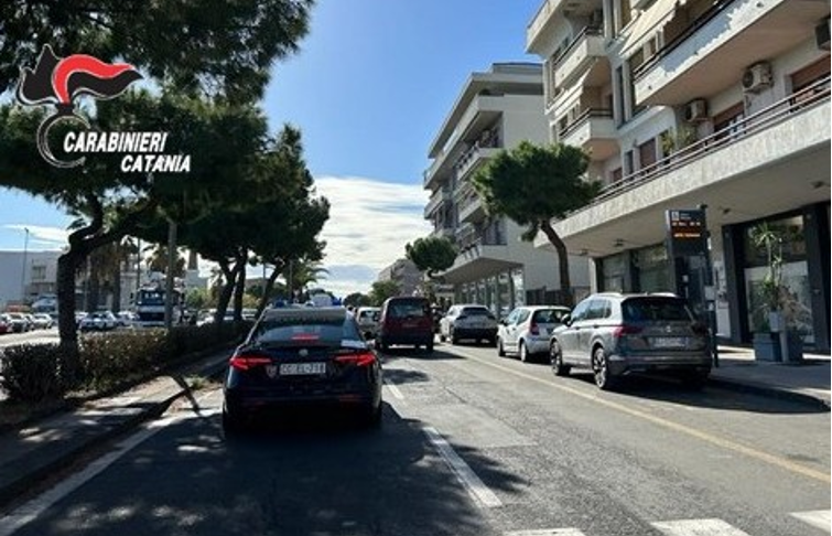 Evade dai domiciliari e viene sorpreso dai&hellip;