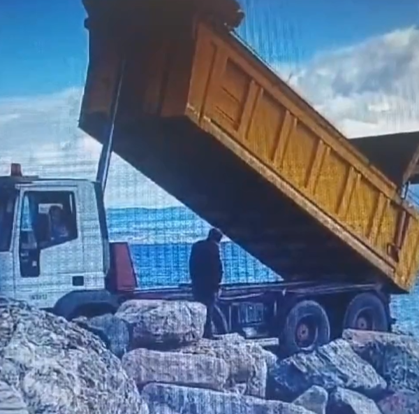 Traffico illecito di rifiuti nel Messinese, sversamenti&hellip;