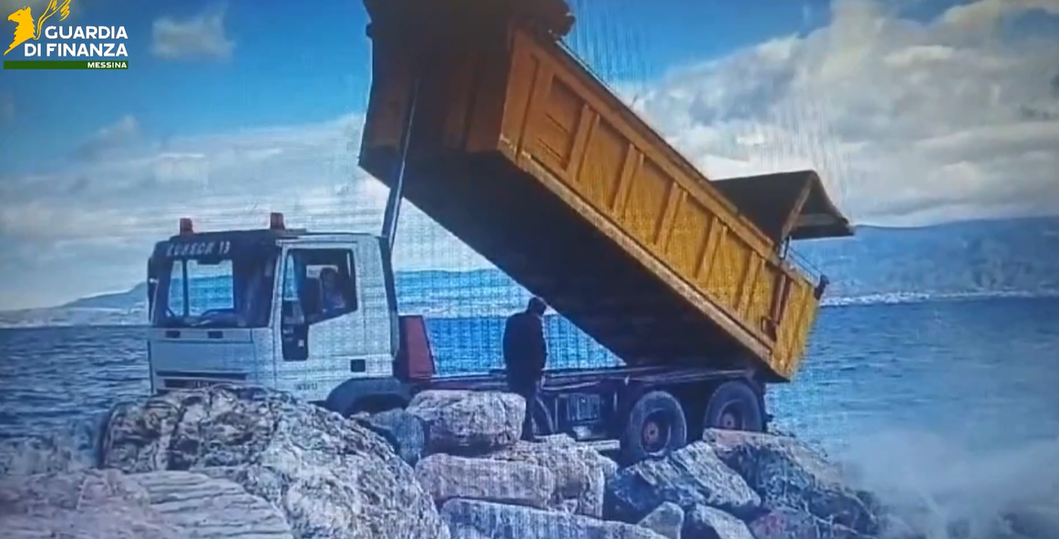 Traffico illecito di rifiuti nel Messinese, sversamenti&hellip;