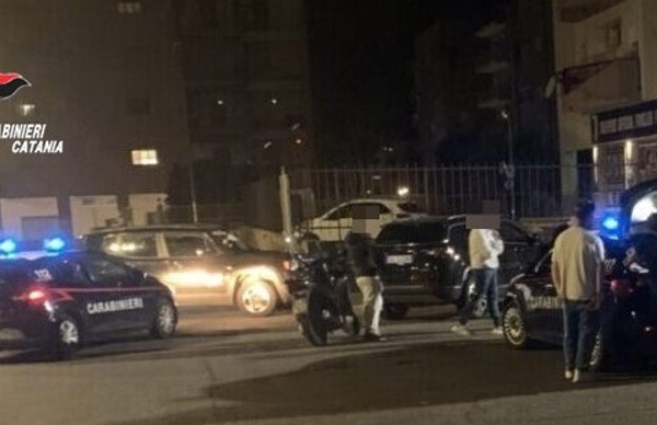 Paternò, sorpresi in scooter a spacciare hashish:&hellip;