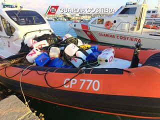 Pesca illegale nel trapanese: la Guardia Costiera sequestra oltre 100 “cannizzi” abusivi